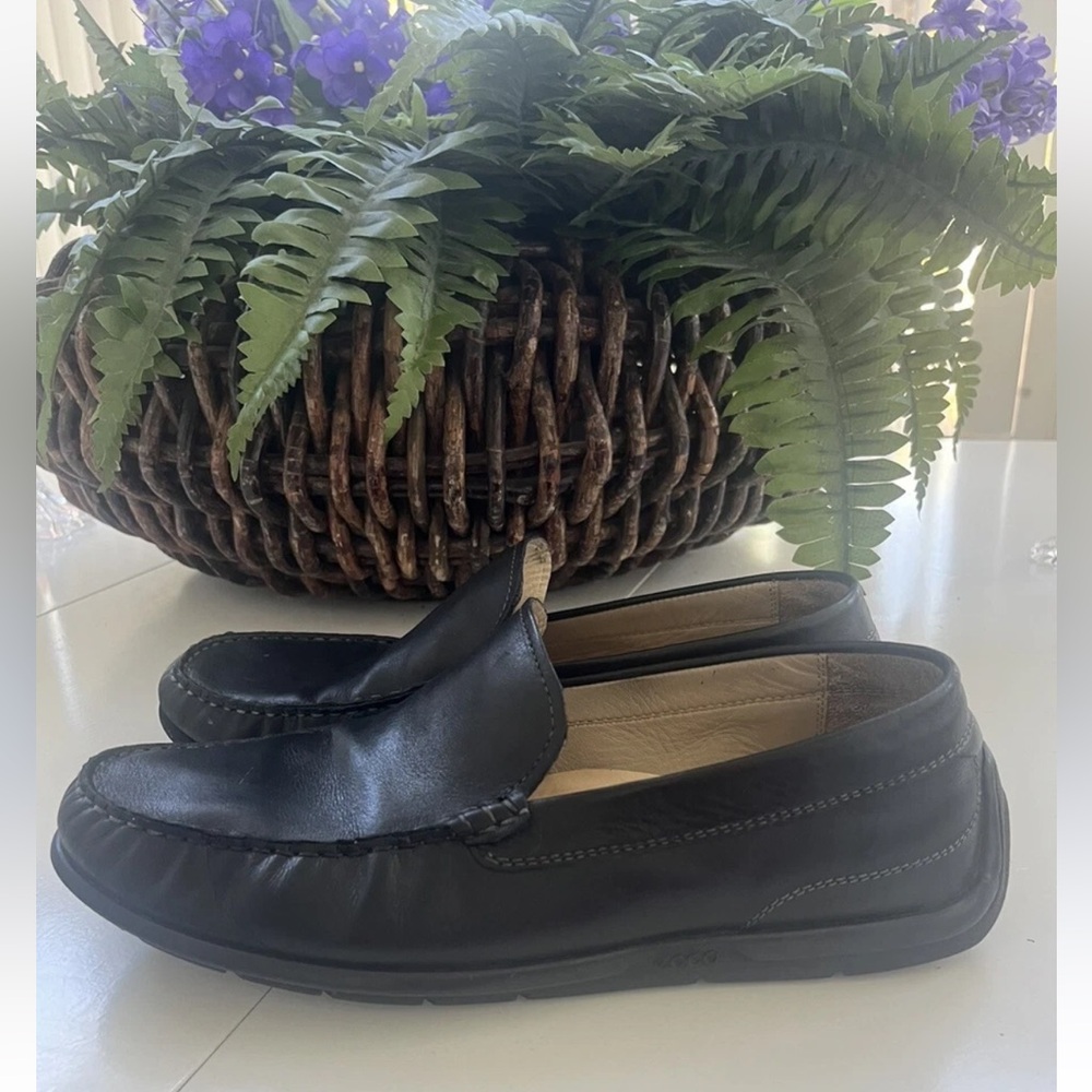 Ecco Classic Moc 2.0 Driving Loafer Shoes Black Mens 10/10.5 EU 44 $118 EUC